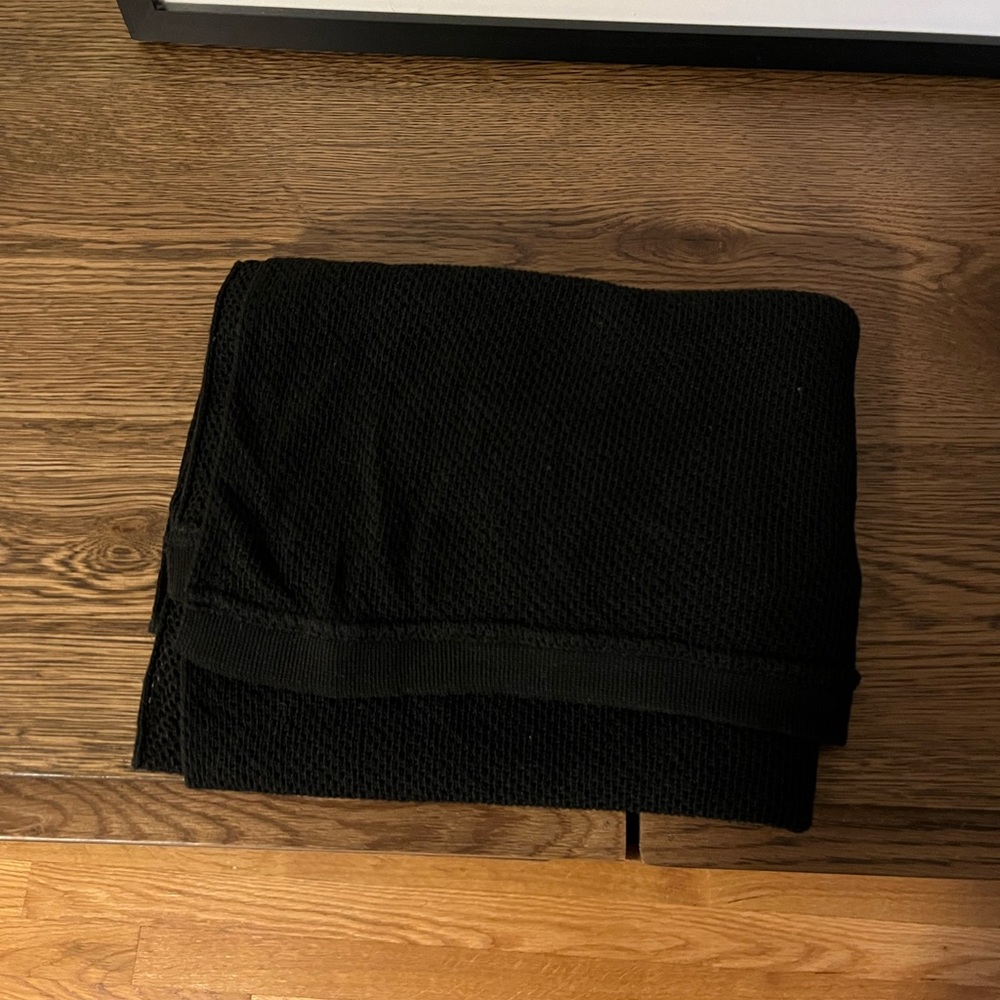 The Cocoon nursing cover